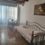 Callisto House 6 Эрмуполис
