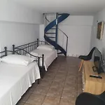 Callisto House 6 Дом отдыха Эрмуполис