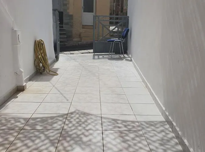 Сasa de vacaciones Callisto House 6 Ermoupoli